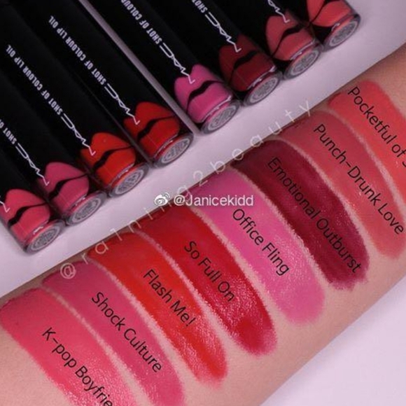 Flash Me | Shot of Colour Lip Oil | Mac Cosmetics | Brand New in Box | Authentic - Picture 5 of 13
